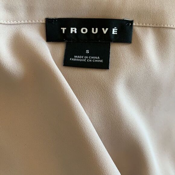 Trouve Faux Wrap Top - Picture 6 of 8